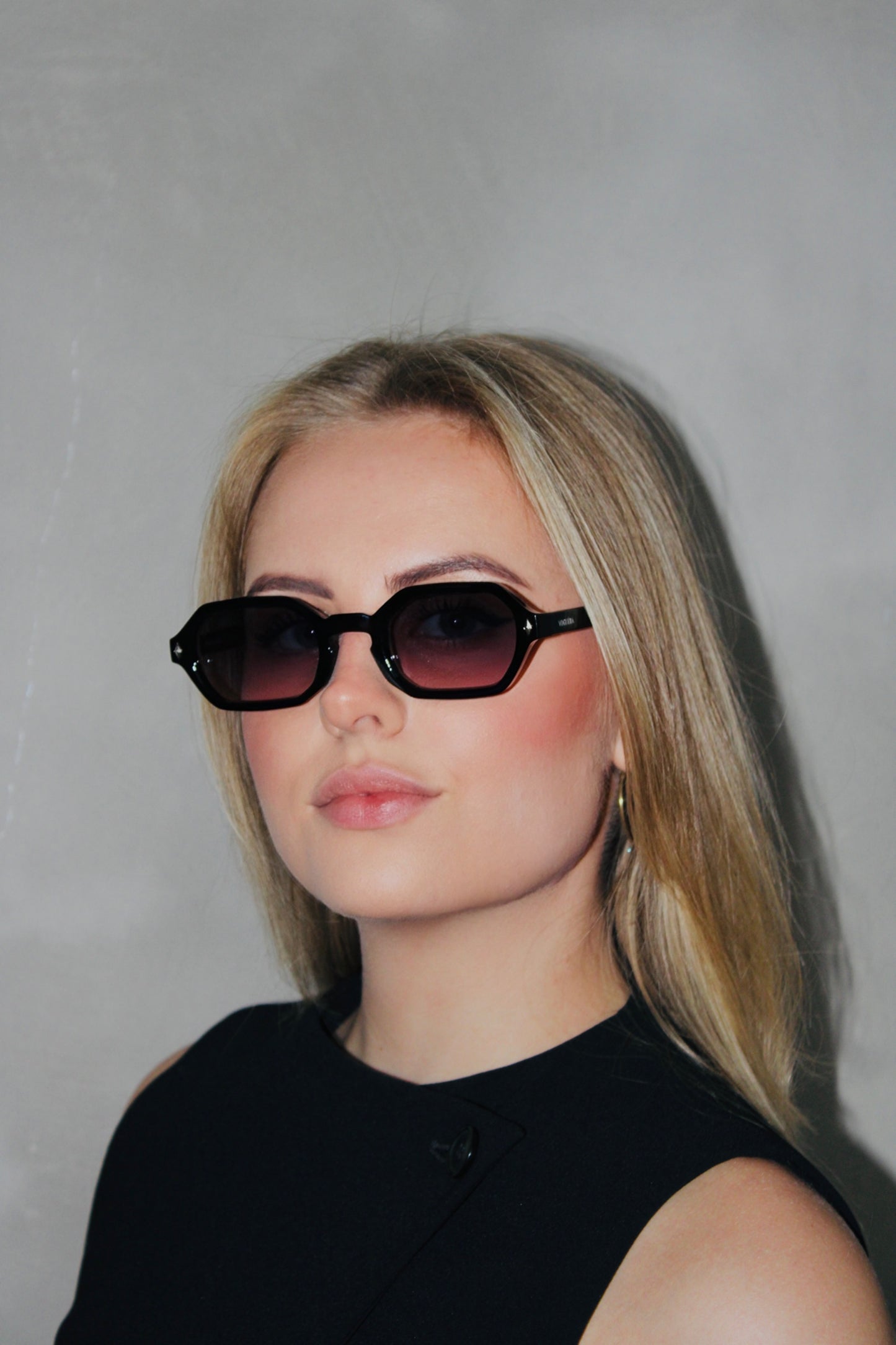 Amber Noir